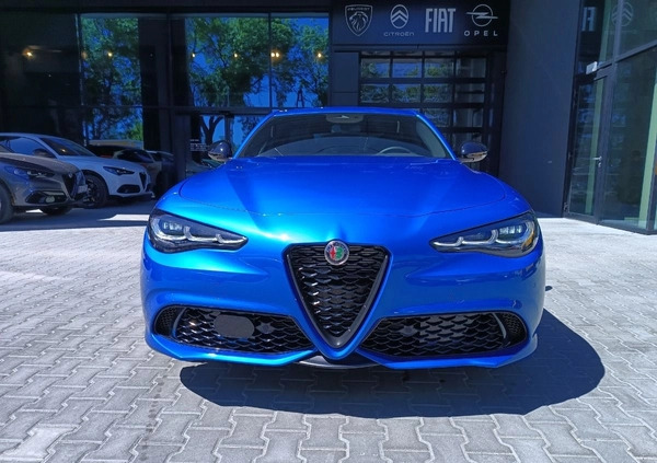 Alfa Romeo Giulia cena 234900 przebieg: 1, rok produkcji 2024 z Gdynia małe 211